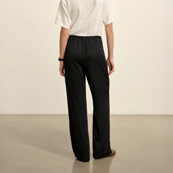 Buck Mason Duskdream Satin Pull-On Pant in Black 🖤 - Picture 3 of 8